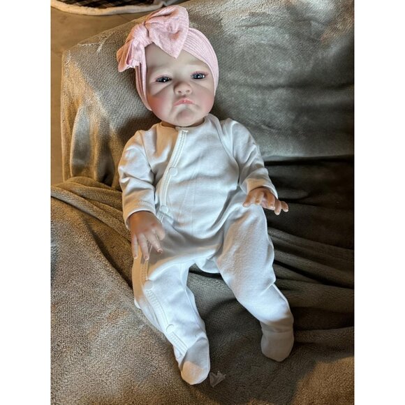 🆕20Inch Realistic Baby Mila With Weighted Cloth Body Toddler Girl Reborn Baby - Picture 1 of 12